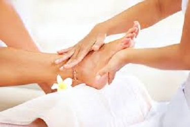 Helene Metras pedicure-manucure | 69 Chemin du Lac Mallonne, Notre-Dame-de-Pontmain, QC J0W 1S0, Canada | Phone: (819) 303-2325