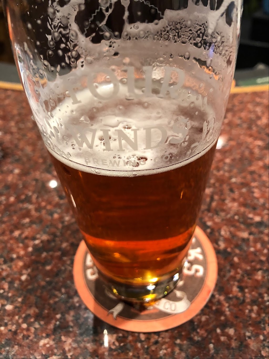 The Landing Pub & Liquor Store | 5449 Ladner Trunk Rd, Delta, BC V4K 1W6, Canada | Phone: (604) 946-2038