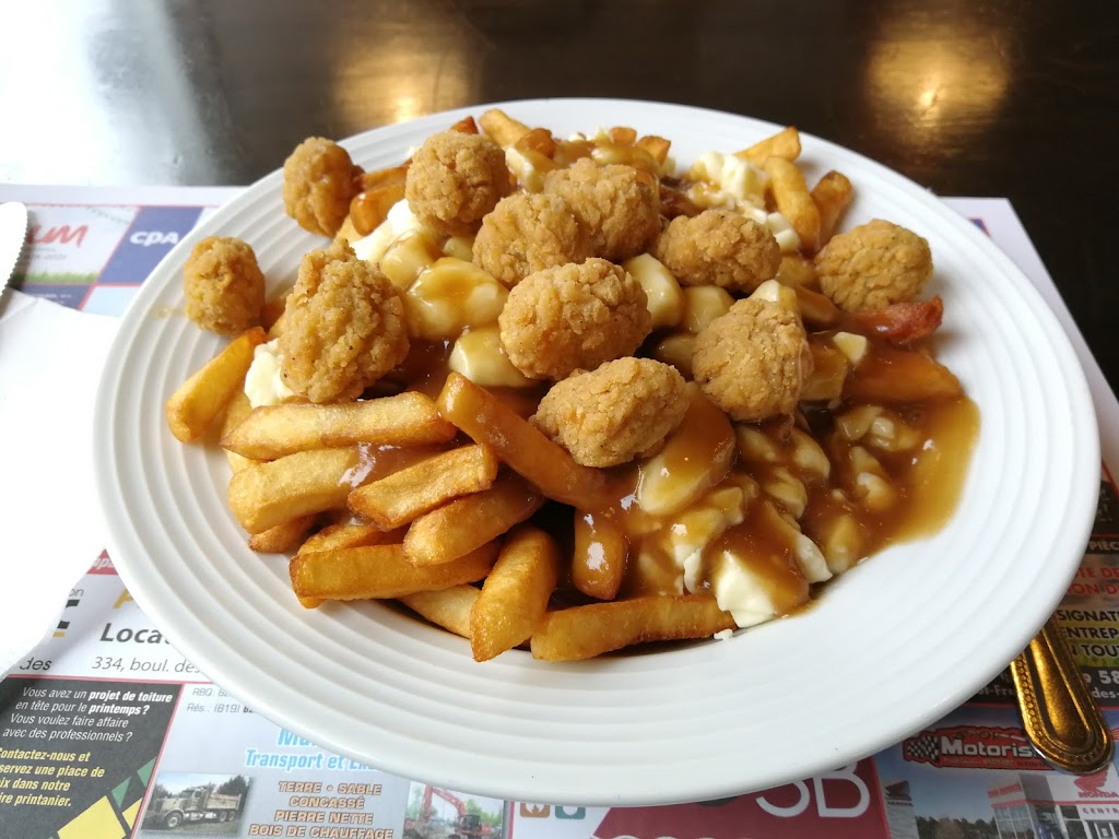 Pizza La Fine Pointe | 101 Av. de lÉglise, Lac-des-Écorces, QC J0W 1H0, Canada | Phone: (819) 585-4242