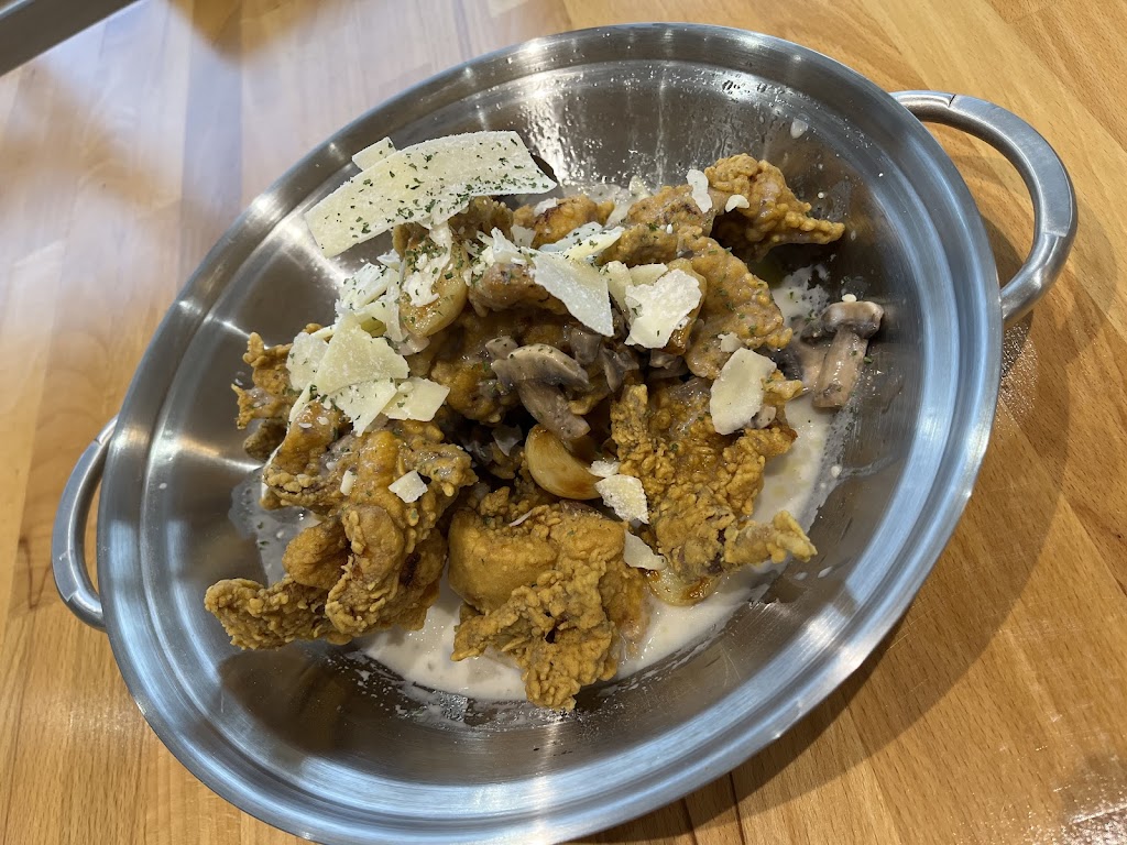 Chinel Chicken | 9471 No 2 Rd #130, Richmond, BC V7E 2C9, Canada | Phone: (604) 284-5154