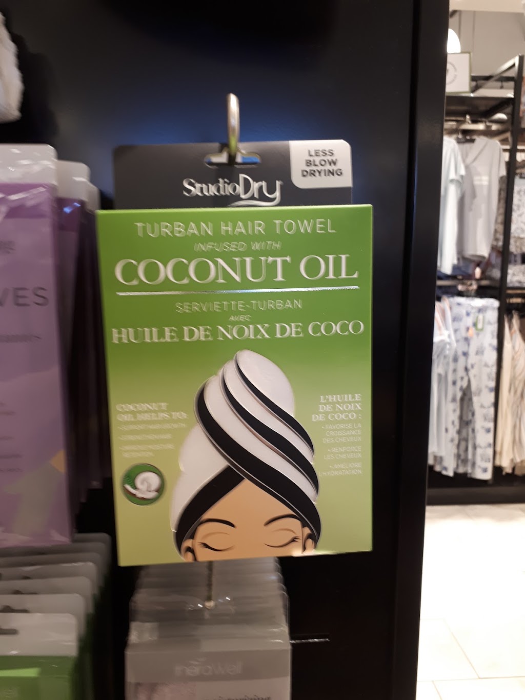 la Vie en Rose Mega Centre Lebourgneuf Outlet | 5700 Bd des Gradins #200g, Québec, QC G2J 1R7, Canada | Phone: (418) 628-8828
