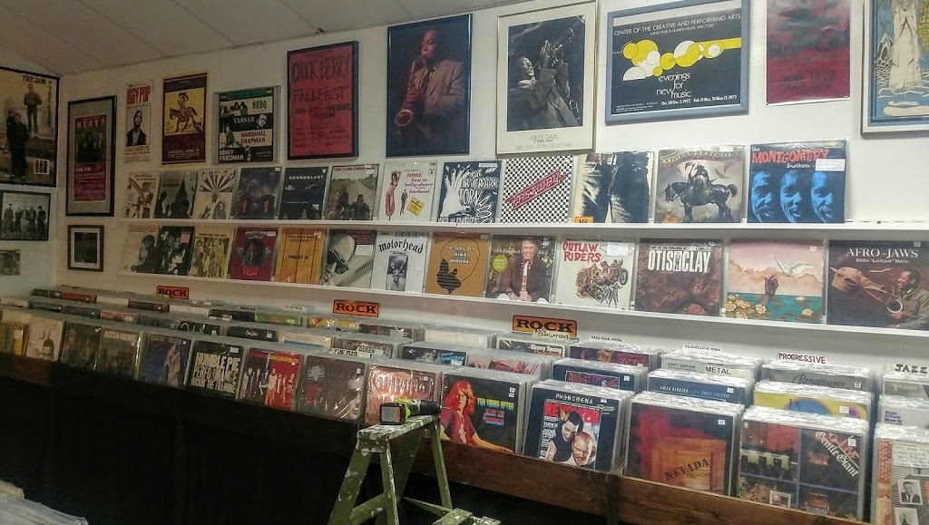 Bob The Record Guy | 6047 Transit Rd, Depew, NY 14043, USA | Phone: (716) 912-8703