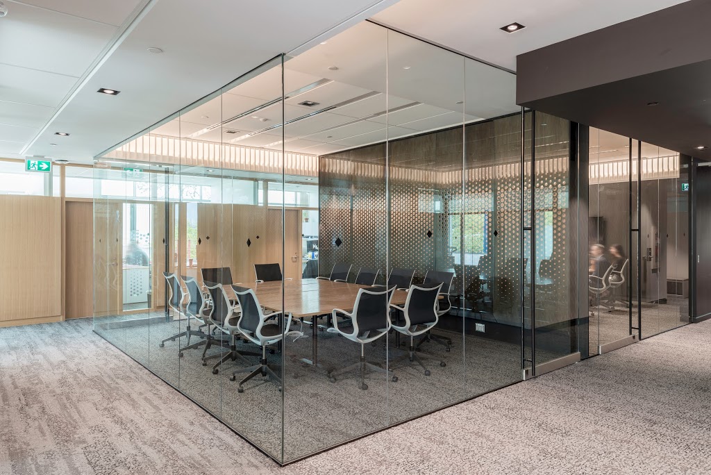 Island Glass & Mirror Ltd | 110-11120 Hammersmith Gate, Richmond, BC V7A 5J1, Canada | Phone: (604) 272-9601