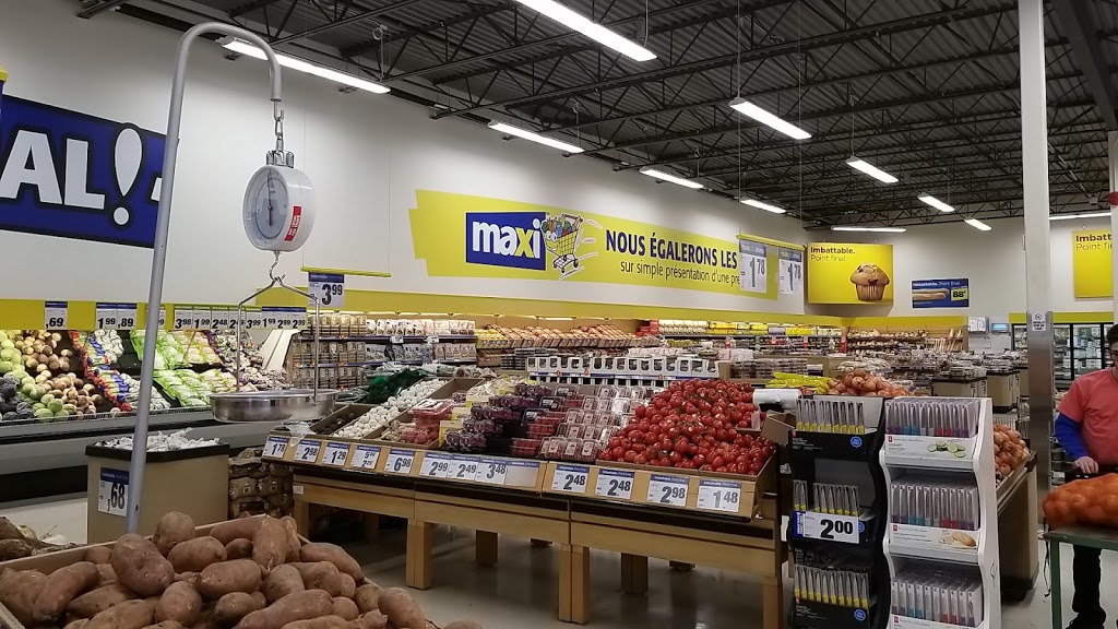 Maxi | 390 Montée des Pionniers, Terrebonne, QC J6V 1S6, Canada | Phone: (450) 657-7710