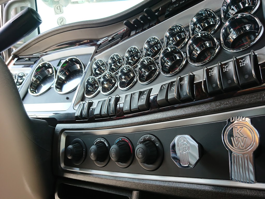 Kenworth Maska | 690 Montée Monette, Saint-Mathieu, QC J0L 2H0, Canada | Phone: (450) 444-5600