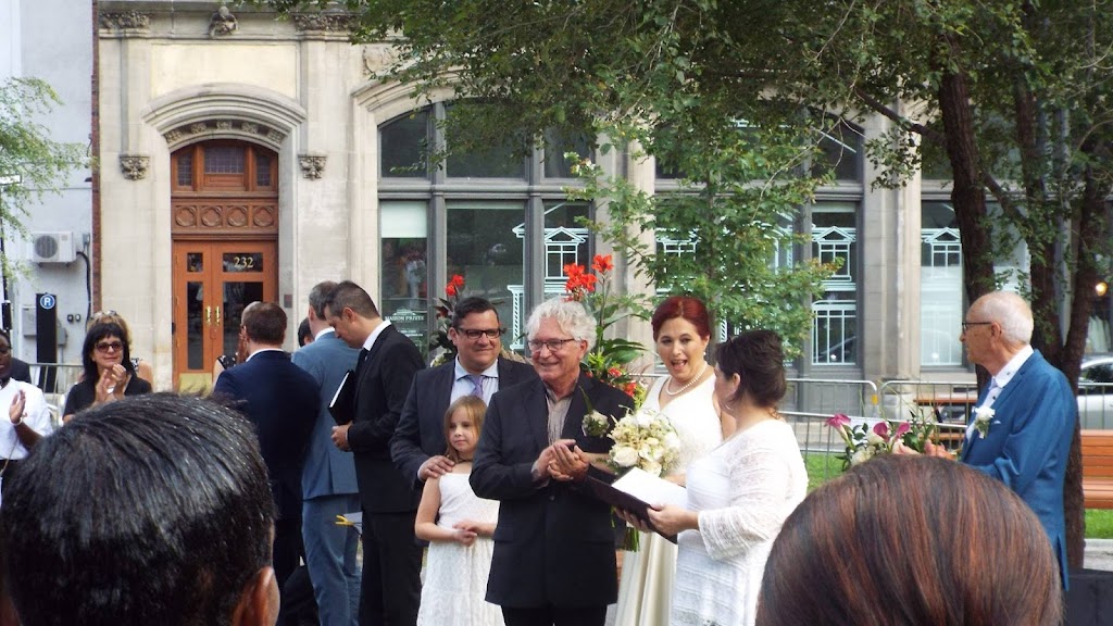 Célébrante Mariages à Bras Ouverts des Laurentides | 1370 Av. des Peupliers, Saint-Jérôme, QC J7Z 6V3, Canada | Phone: (450) 569-9913