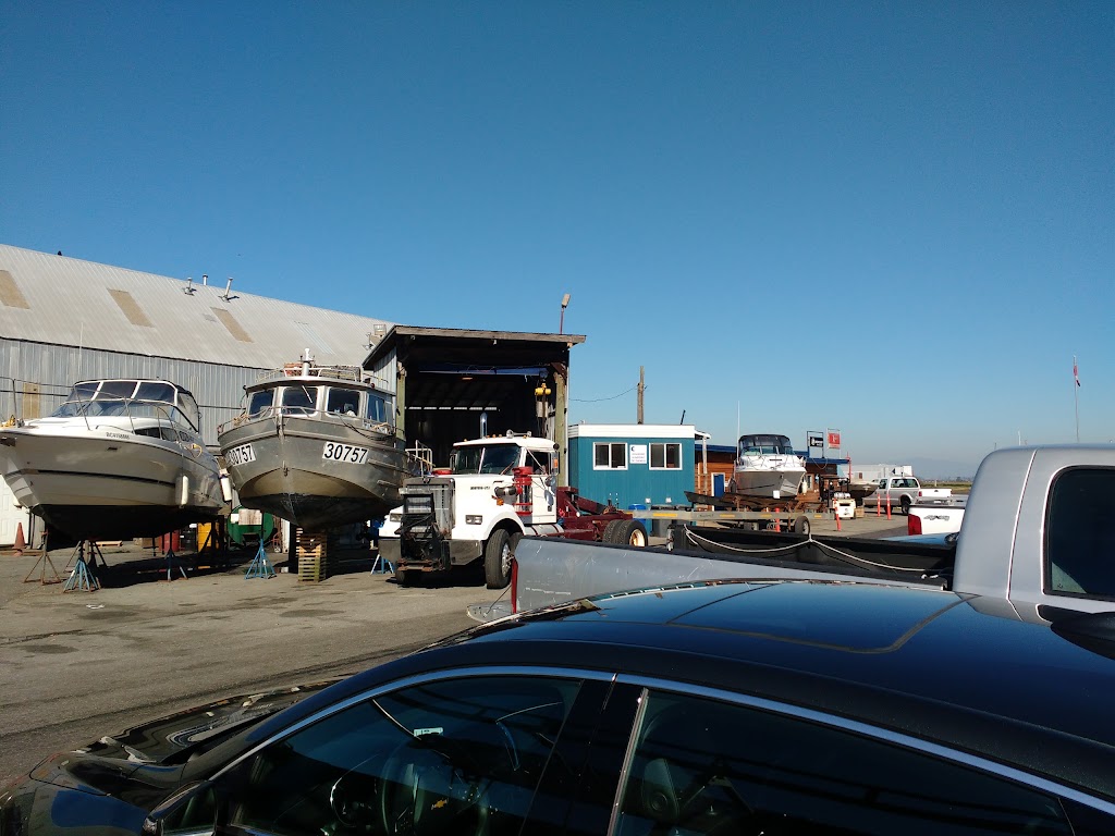 Crescent Beach Marina | 12555 Crescent Rd, Surrey, BC V4A 2V4, Canada | Phone: (604) 538-9666