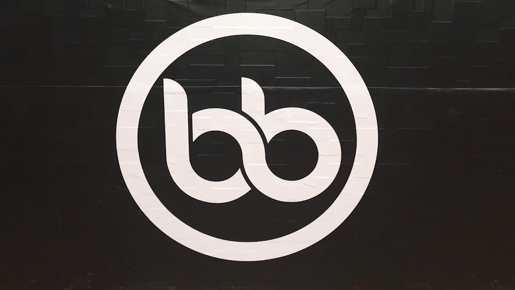 Broke Billionaires Collective | 2491 Lake Shore Blvd W UNIT #4, Toronto, ON M8V 1C5, Canada | Phone: (647) 806-5142