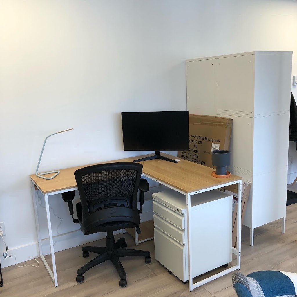 Out of the House Coworking | 7432 Prospect St Unit D, Pemberton, BC V0N 2L0, Canada | Phone: (778) 863-7025