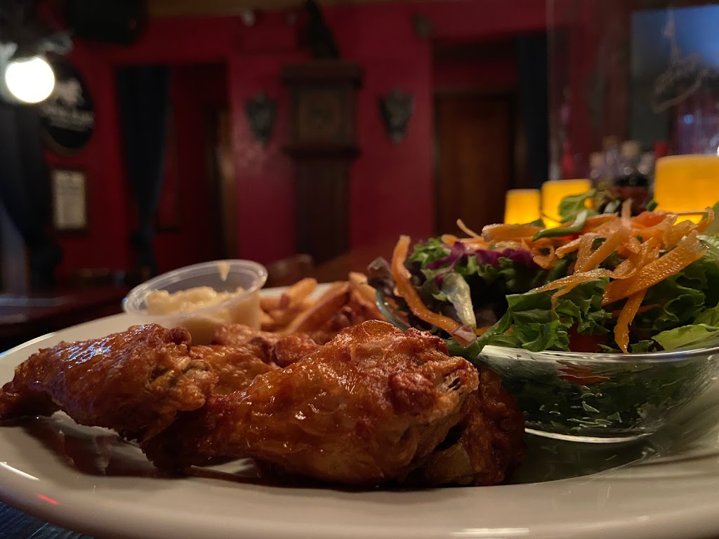 Bistro Le Slang | 28 La Grand-Rue, Sainte-Catherine-de-Hatley, QC J0B 1W0, Canada | Phone: (819) 868-9007