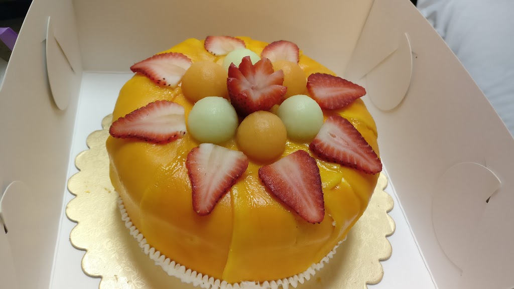 Yan Bakery | 2070 E Hastings St, Vancouver, BC V5L 1T9, Canada | Phone: (604) 215-8323