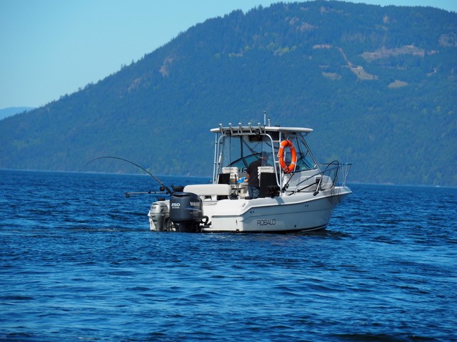 Charmer Point Charters | 740 Handy Rd, Mill Bay, BC V0R 2P1, Canada | Phone: (250) 514-6986