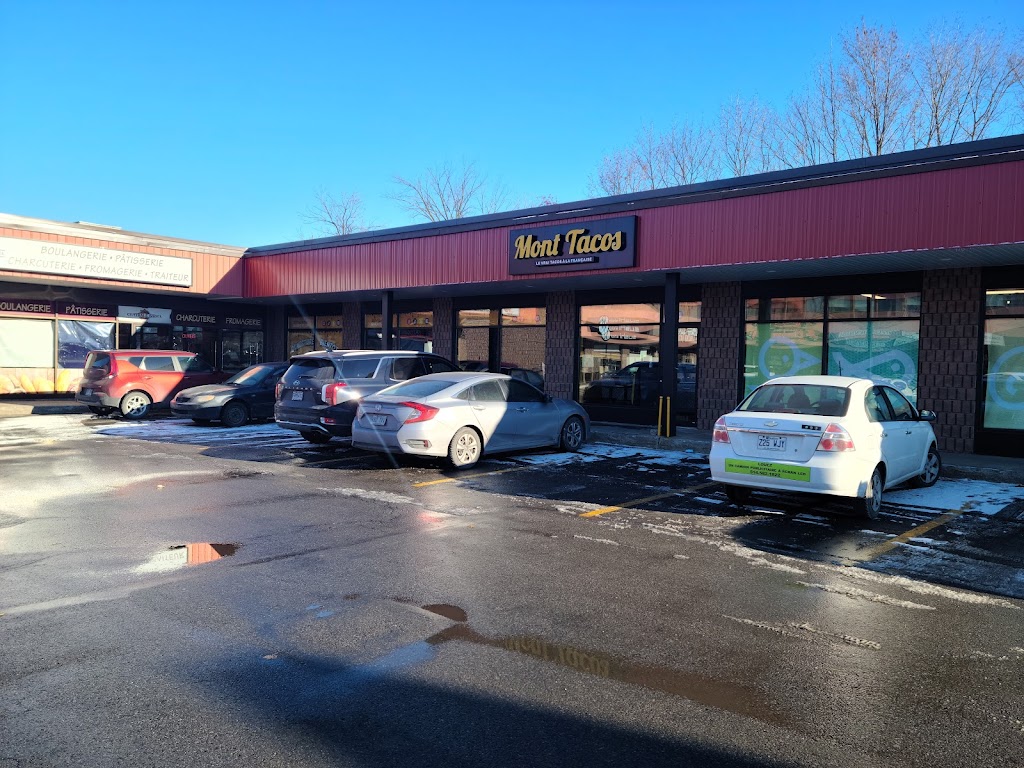 Mont Tacos - Ste-Thérèse | 190 Bd du Curé-Labelle, Sainte-Thérèse, QC J7E 2X5, Canada | Phone: (450) 971-0000