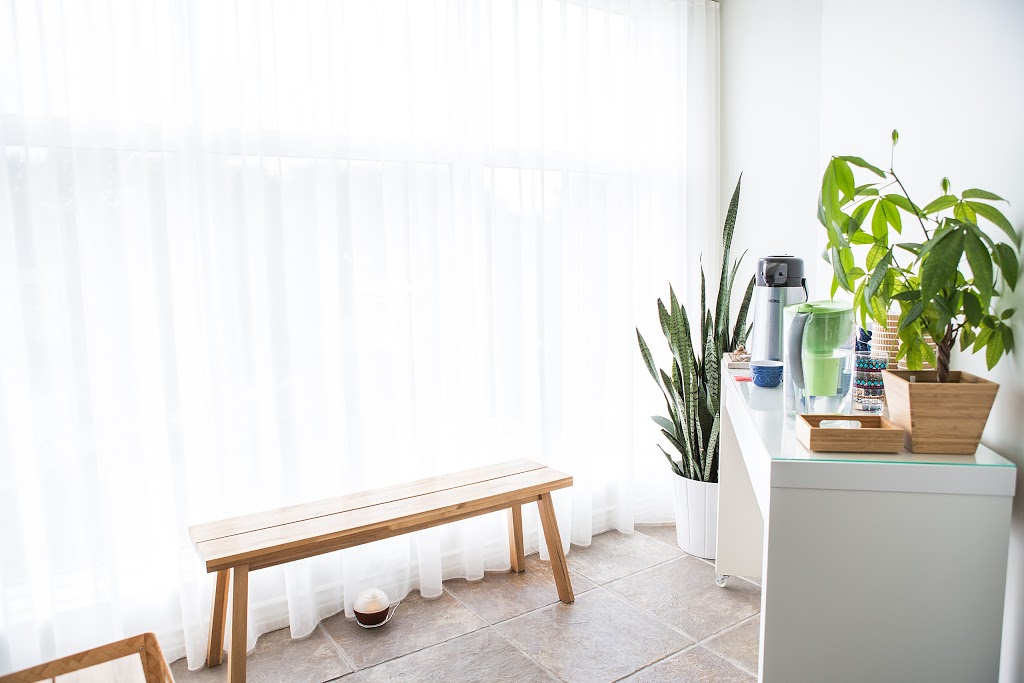 Murmur Yoga | 656 Boulevard Marie-Victorin #2, Boucherville, QC J4B 1X8, Canada | Phone: (514) 688-6630
