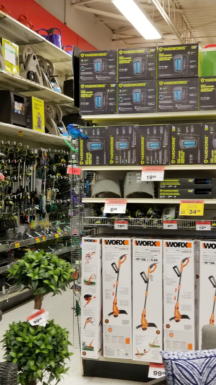 Canadian Tire | 505 Avenue Béthany, Lachute, QC J8H 4A6, Canada | Phone: (450) 562-8536