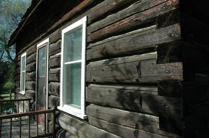Whitewood Vacation Rental | 735 BC-6, Cherryville, BC V0E 2G3, Canada | Phone: (250) 547-6550