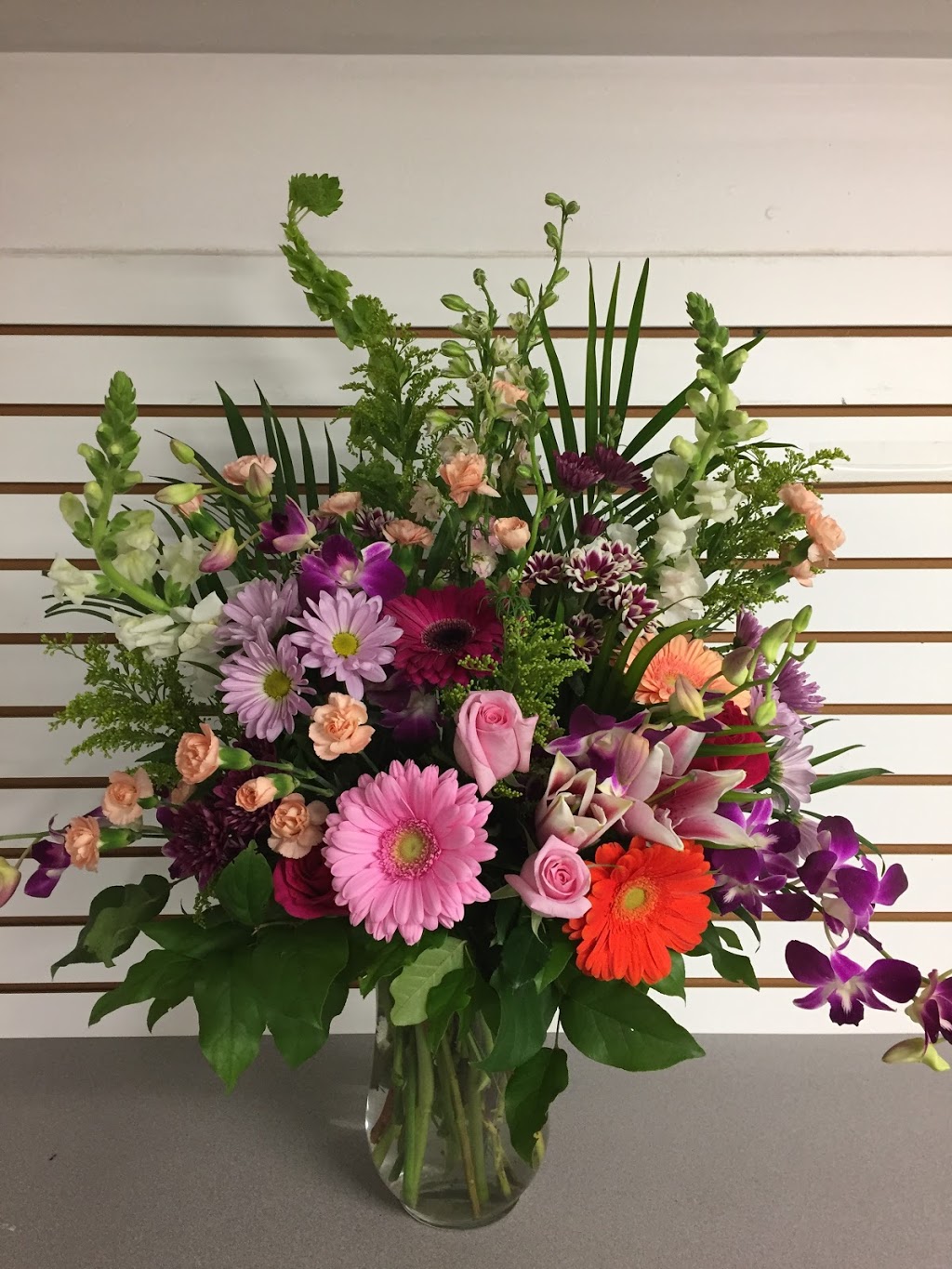 Crowfoot Panda Flowers | 205- 150 Crowfoot Crescent NW, Calgary, AB T3G 2W1, Canada | Phone: (403) 239-7673