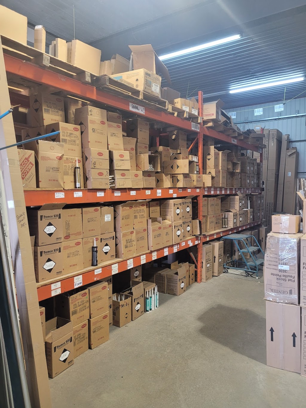 Distribution G.I (Revêtement Extérieur) | 1030 1 ère Rue, Richelieu, QC J3L 3W7, Canada | Phone: (450) 658-4888