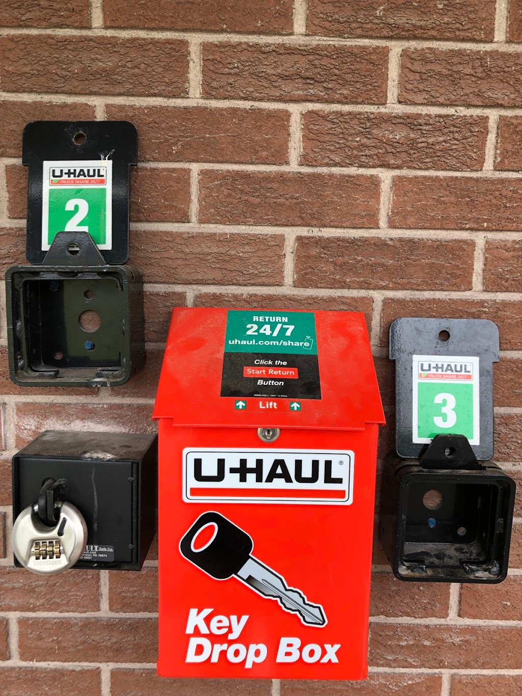 UHaul Port Hope | 143 Rose Glen Rd S, Port Hope, ON L1A 3V6, Canada | Phone: (905) 885-2885