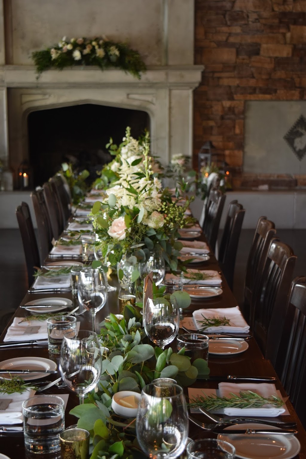 Deer Valley Florist | 1221 Canyon Meadows Dr SE #230, Calgary, AB T2J 6G2, Canada | Phone: (403) 278-0214