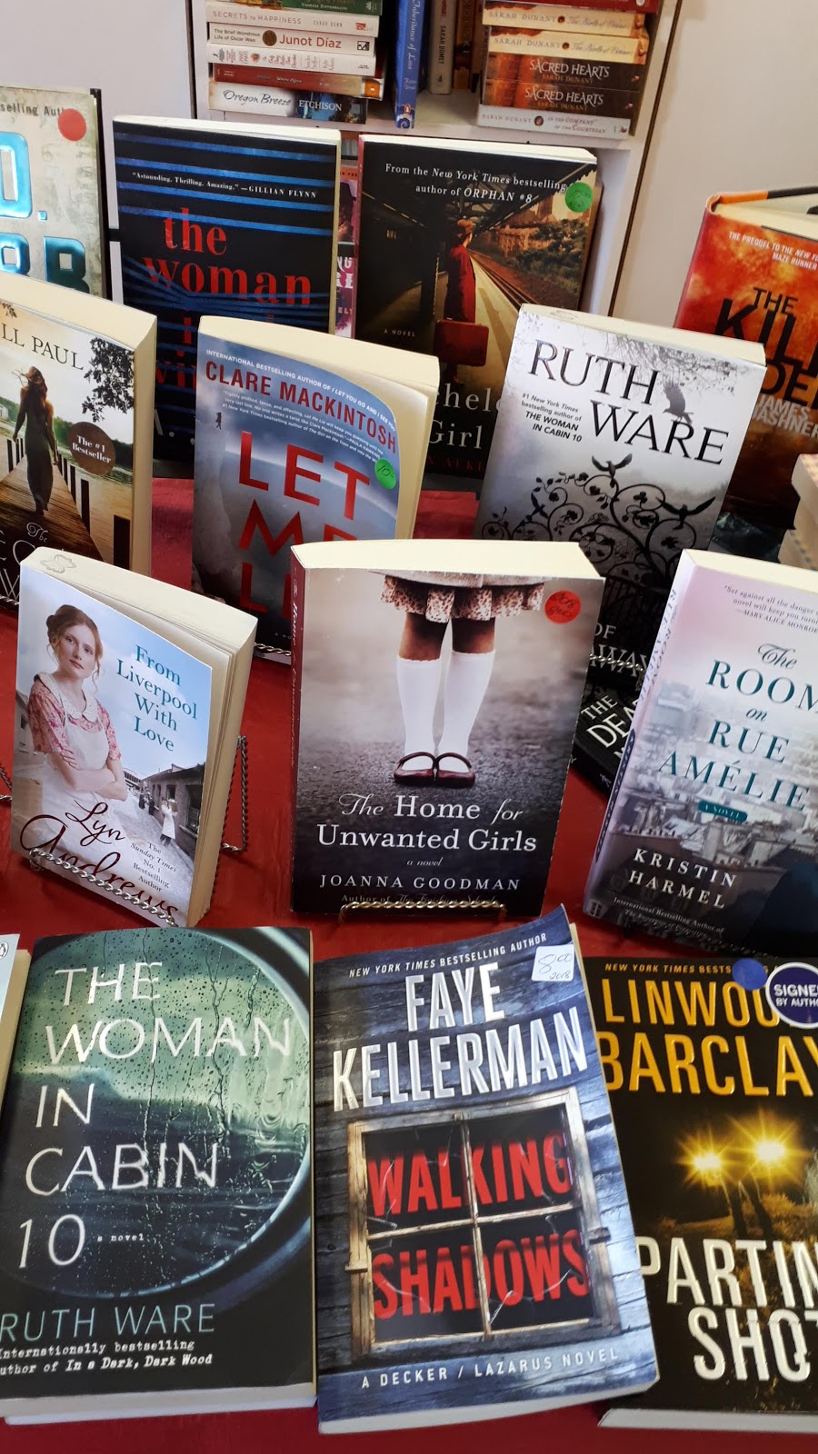 Arlies Books | 32 Market St N, Smiths Falls, ON K7A 2E6, Canada | Phone: (613) 283-0116