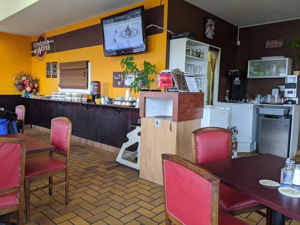 Schnitzelworks | 1400 Cyrville Rd, Gloucester, ON K1B 3L9, Canada | Phone: (613) 695-9577
