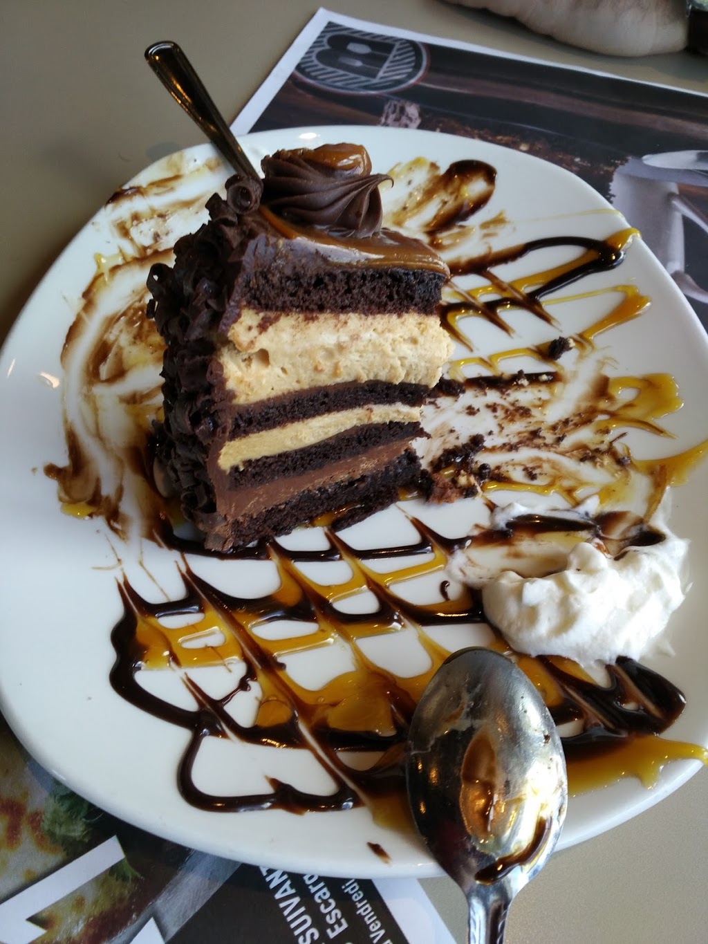 Barbies Restaurant Gatineau | 52 Boulevard de la Gappe, Gatineau, QC J8T 0B5, Canada | Phone: (819) 561-1414