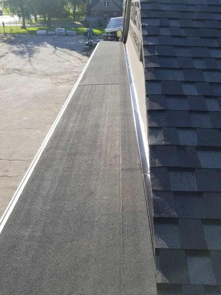 KISS Roofing | 2512 S Grimsby Road 18, Smithville, ON L0R 2A0, Canada | Phone: (289) 925-5537