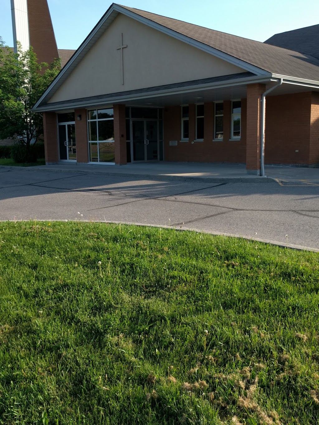 Westminster United Church | 1850 Rossland Rd E, Whitby, ON L1N 3P2, Canada | Phone: (905) 723-6442