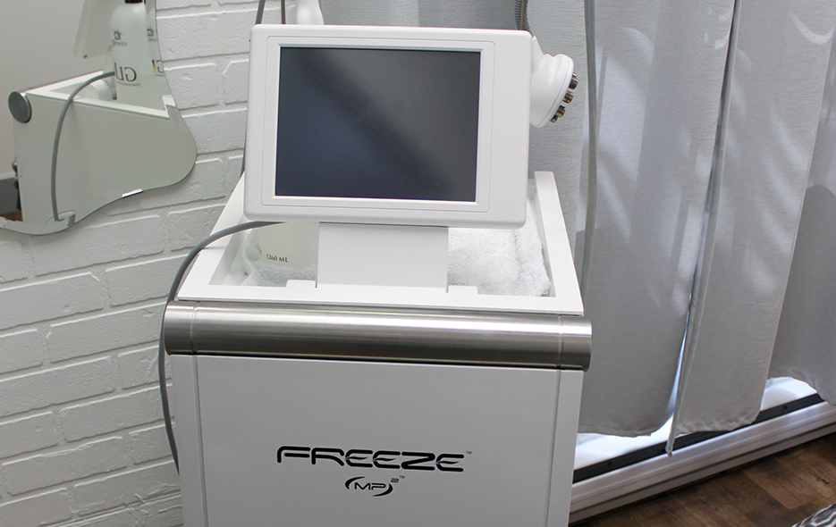 Espace Skins Montréal | 4638 Boul St-Laurent, Montréal, QC H2T 1R3, Canada | Phone: (514) 843-7546