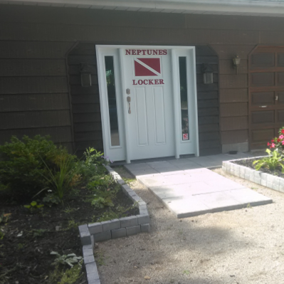 Neptunes Locker Dive Shop | 1390 Champlain Rd, Tiny, ON L9M 0C1, Canada | Phone: (705) 937-2172