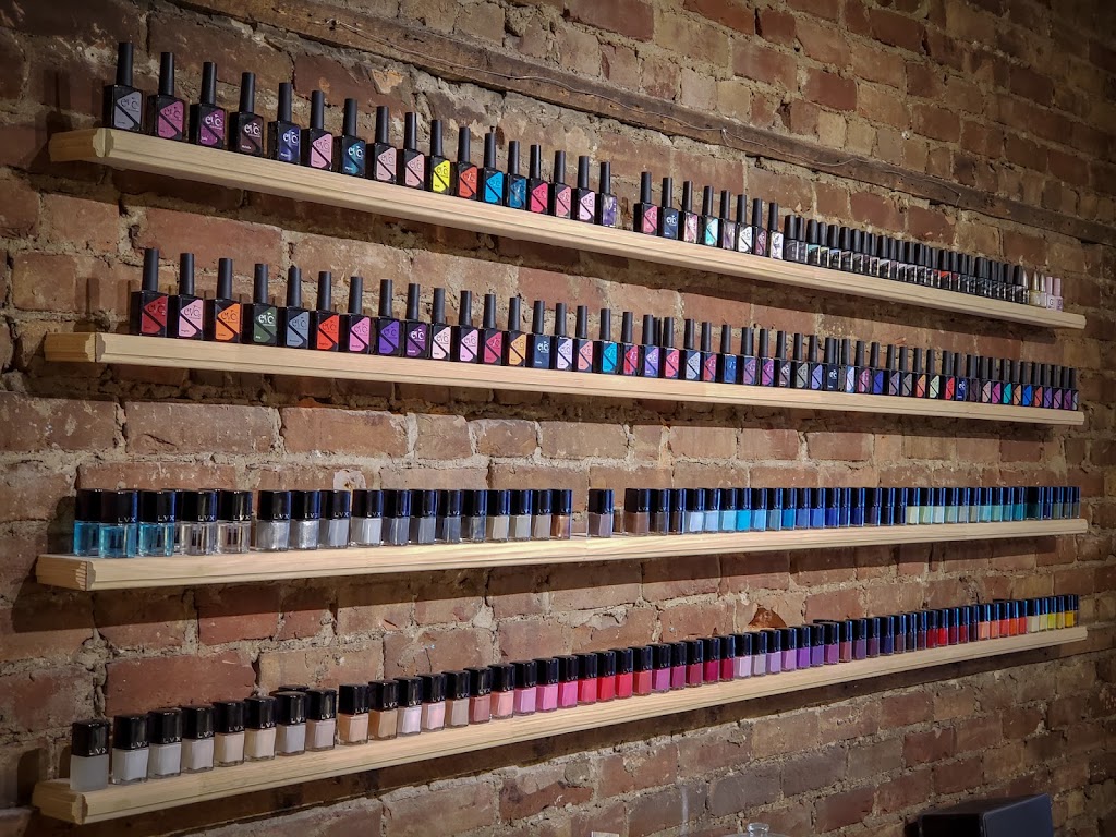 Atelier Peaufiner - Coiffure et esthétique | 207 Rue Beaubien E, Montréal, QC H2S 1R5, Canada | Phone: (514) 270-8787