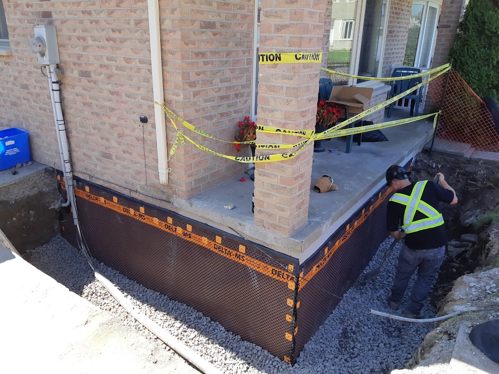 Loyalist Construction & Landscaping Ltd. | 1424 Ottawa St, Kingston, ON K7P 0C2, Canada | Phone: (613) 484-4178