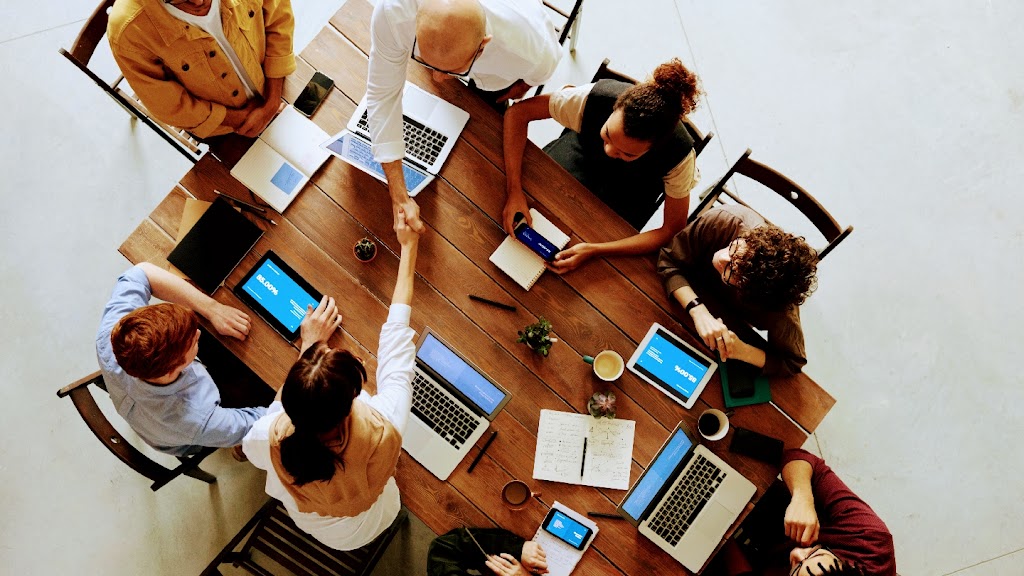 Corporate Learning Management Systems Design & Implementation | 259 Kincora Glen Rd NW, Calgary, AB T3R 1S1, Canada | Phone: (403) 888-5452