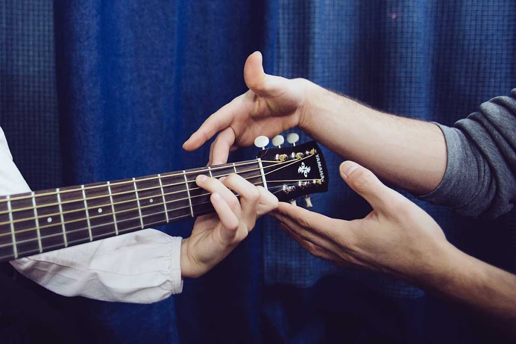 Chinook School of Music Inc | 3522 19 St SW, Calgary, AB T2T 4X6, Canada | Phone: (403) 246-8446