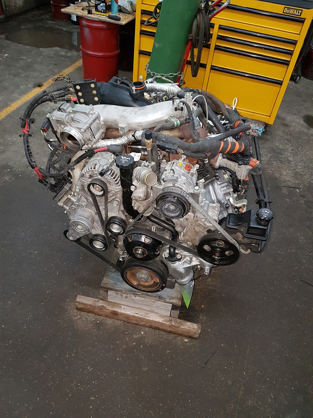 Selkirk Diesel Repair & AutoCare Centre | 126 Lily Ave, Selkirk, MB R1A 2A7, Canada | Phone: (204) 785-9049