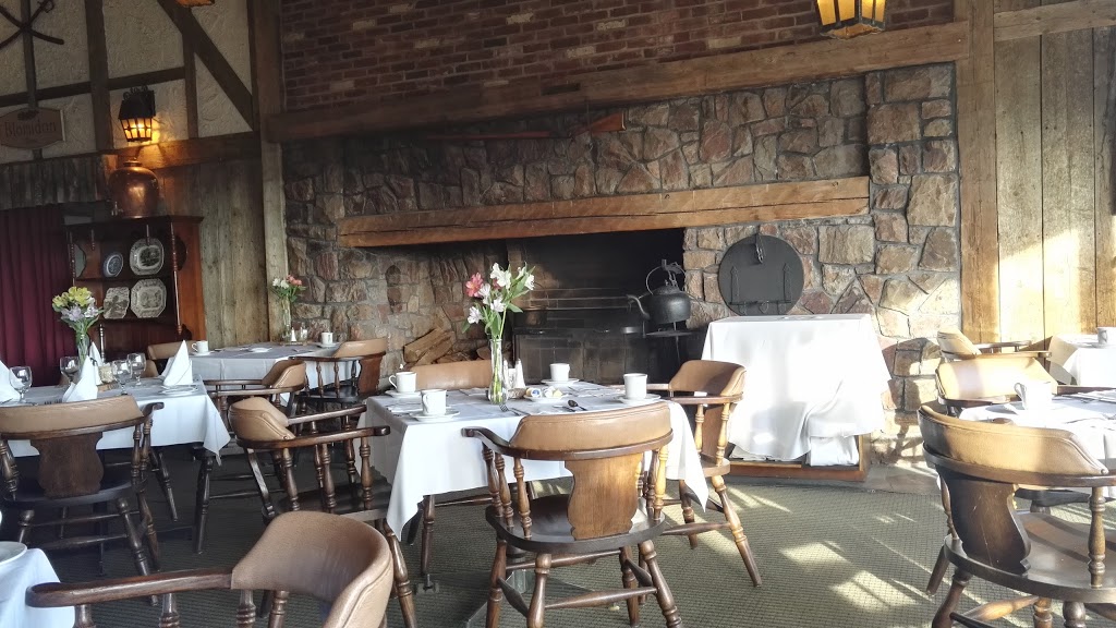 Old Orchard Inn & Spa | 153 Greenwich Rd S, Wolfville, NS B4P 2R2, Canada | Phone: (902) 542-5751