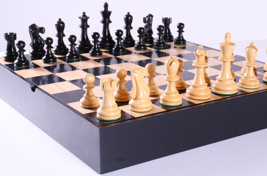 Chess House | 705 Grover St, Lynden, WA 98264, USA | Phone: (800) 348-4749
