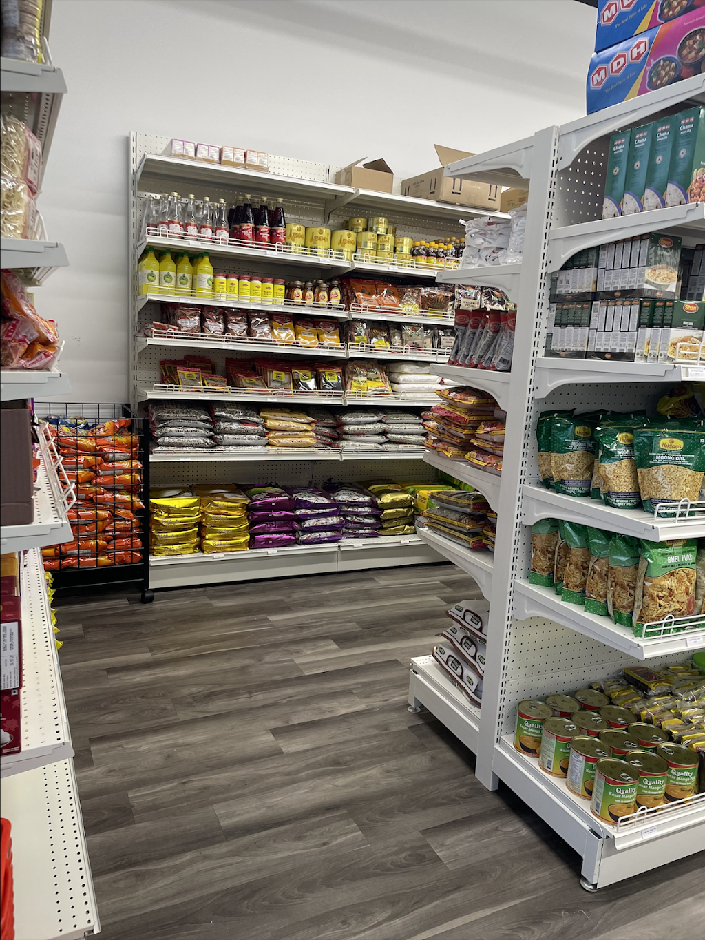 Bollywood Bazaar | 561 York Rd #3, Guelph, ON N1E 3J3, Canada | Phone: (647) 929-4245