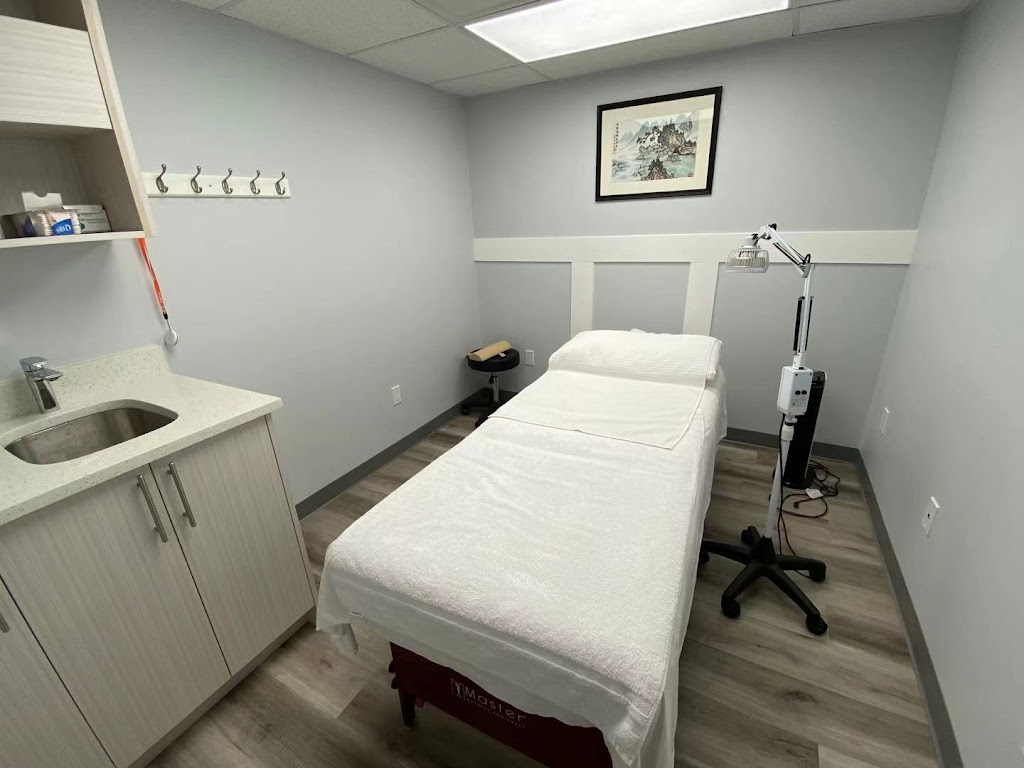 Blessings Wellness Centre | 12 Royal Vista Way NW #1118, Calgary, AB T3R 0N2, Canada | Phone: (403) 457-6698
