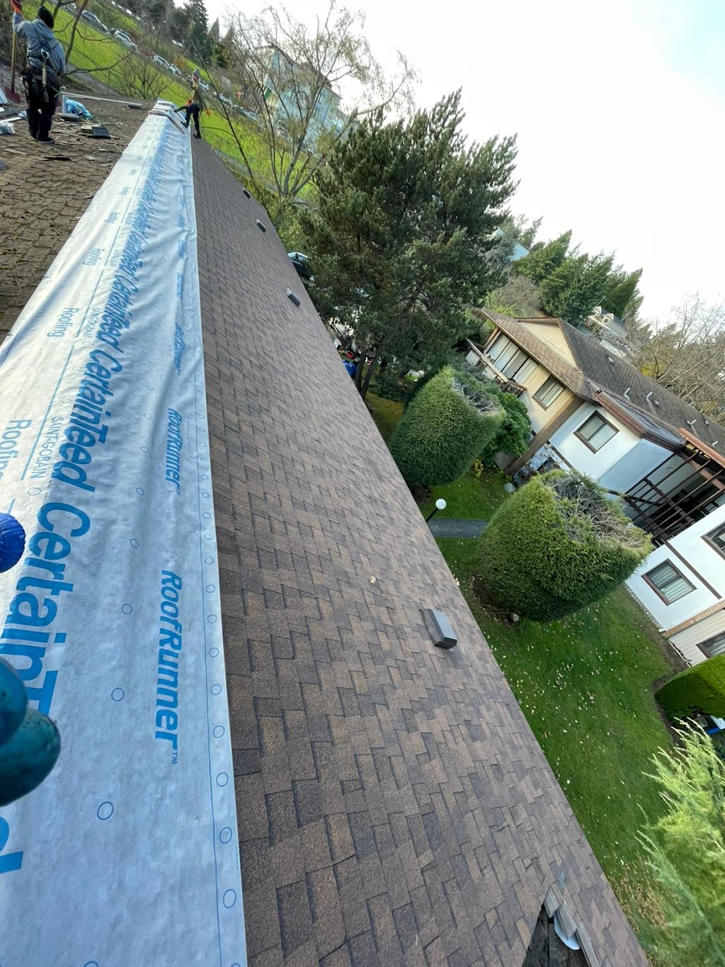 Paragon Roofing BC- Roofing Contractor Vancouver | 3262 Ganymede Dr, Burnaby, BC V3J 1A4, Canada | Phone: (604) 358-3436