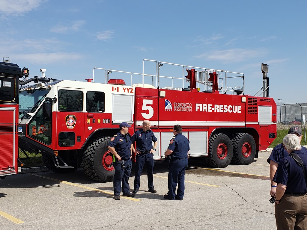 Peel Regional Police - Airport Division | 2951 Convair Dr, Mississauga, ON L5P 1C2, Canada | Phone: (905) 453-3311