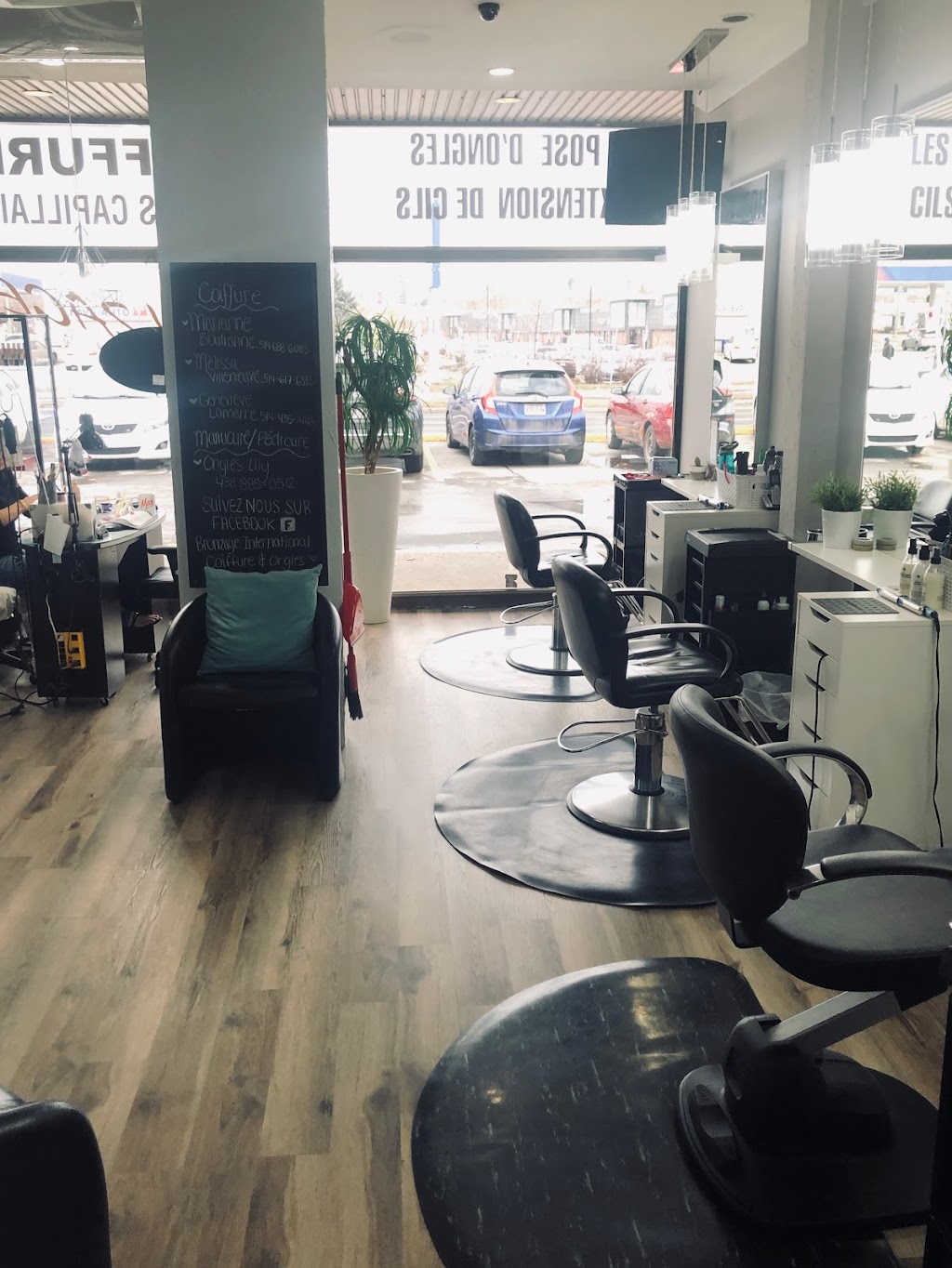 Bronzage International | 1208 Bd des Seigneurs, Terrebonne, QC J6W 3W4, Canada | Phone: (450) 471-5635
