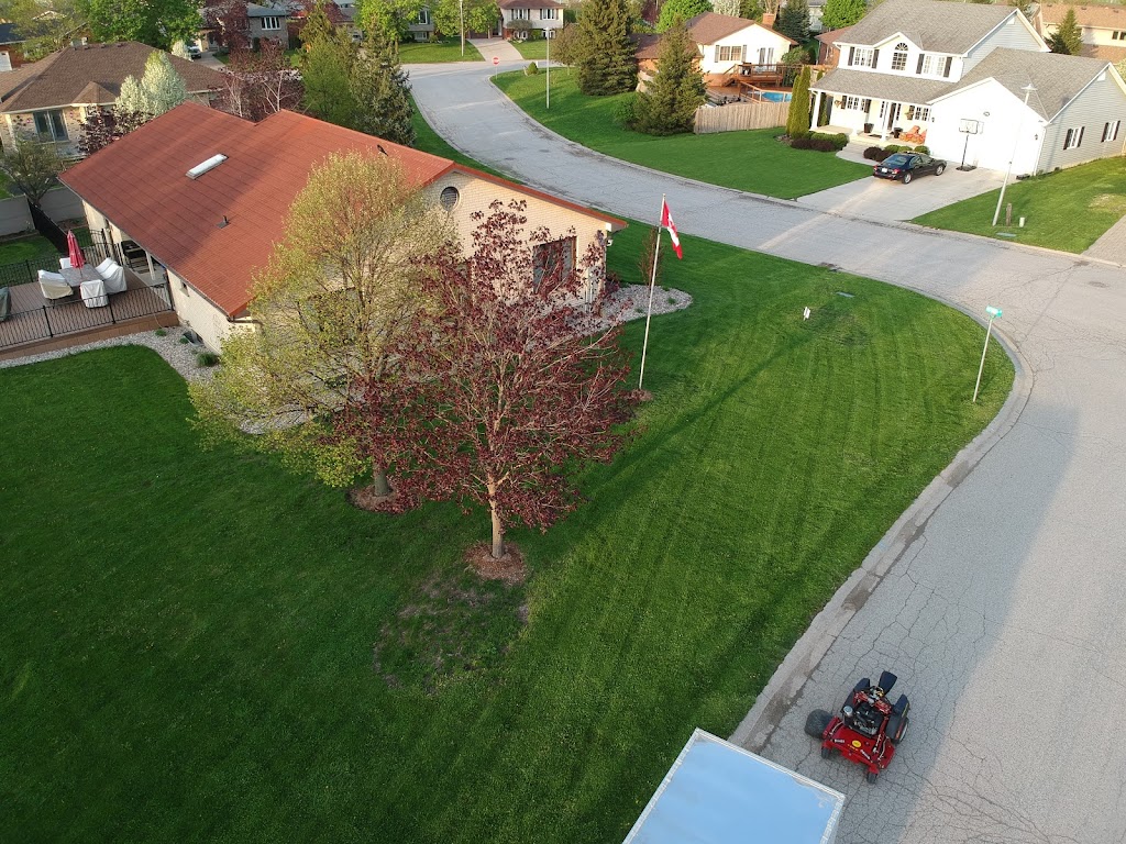 UULawn Care and Landscaping | 581 Victoria St, Watford, ON N0M 2S0, Canada | Phone: (226) 582-0160