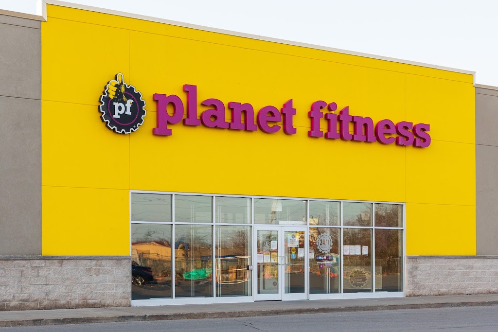 Planet Fitness | 199 Bell Blvd, Belleville, ON K8P 5B8, Canada | Phone: (613) 707-8820