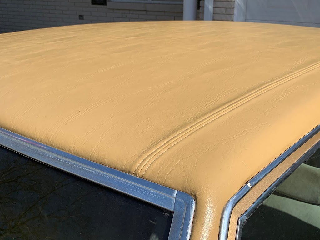 Brads Auto Glass & Canvas | 382 Patrick St, Kingston, ON K7K 3R5, Canada | Phone: (613) 541-7212