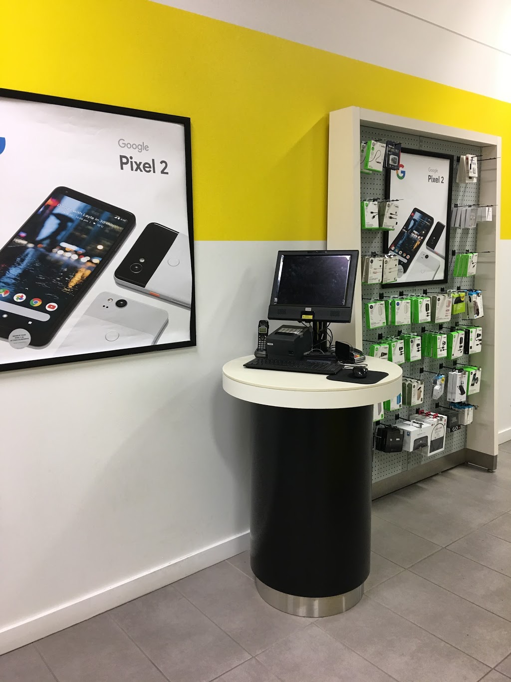 Fido | 1379-A Woodroffe Ave, Nepean, ON K2G 1V7, Canada | Phone: (613) 225-4155