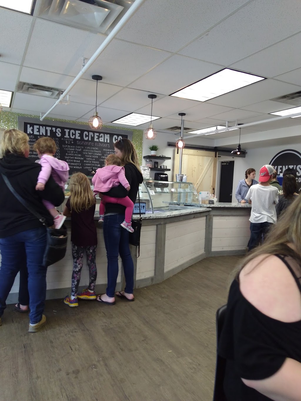 Kents Ice Cream Co | 47582 Yale Rd, Chilliwack, BC V2P 7N1, Canada