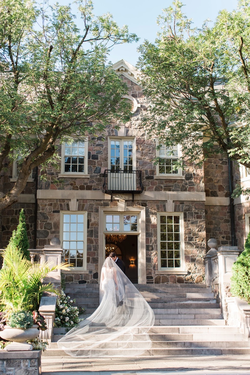 Nicole Charlton Photography | 321Parkside Drive, Waterdown, ON L0R 2H0, Canada | Phone: (905) 819-6789