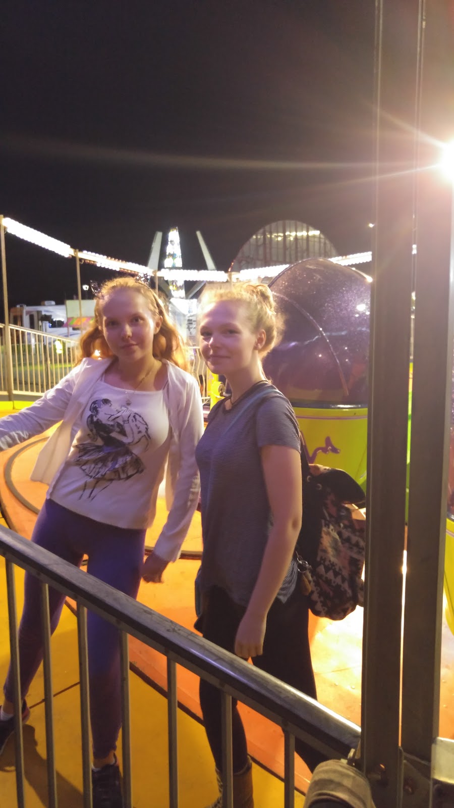 Playland Park Square | 40 Mosley St, Wasaga Beach, ON L9Z 2K3, Canada | Phone: (705) 429-3844